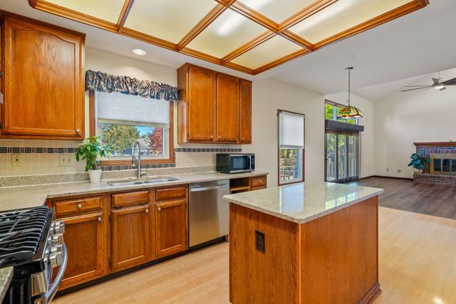 4664 Cutwater Lane 4664 Cutwater Lane, Hilliard, OH 43026