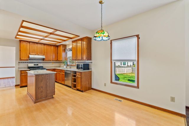 4664 Cutwater Lane 4664 Cutwater Lane, Hilliard, OH 43026