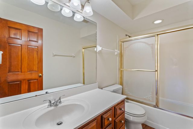 4664 Cutwater Lane 4664 Cutwater Lane, Hilliard, OH 43026