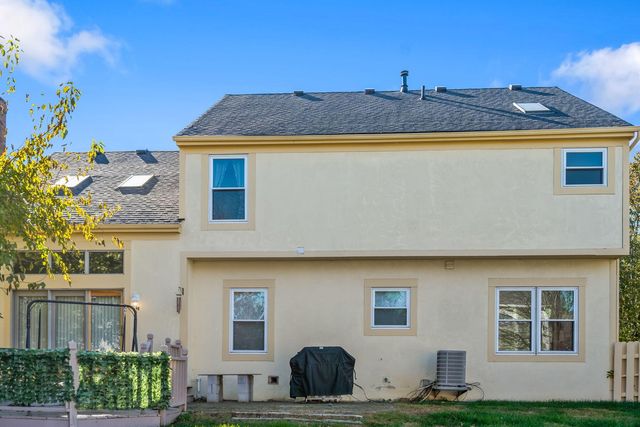 4664 Cutwater Lane 4664 Cutwater Lane, Hilliard, OH 43026