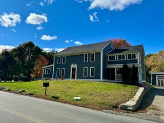 207 Wheeler 1, Methuen, MA 01841