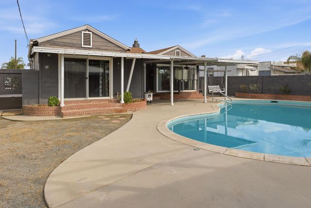 2841 C Street, Selma, CA 93662