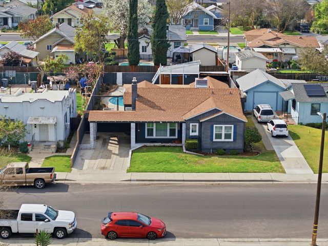 2841 C Street, Selma, CA 93662