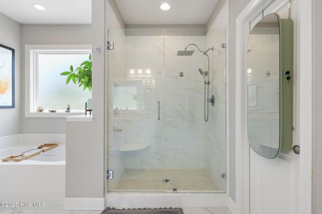278 Man O War Lane, Hampstead, NC 28443