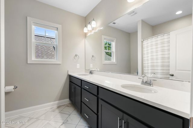 278 Man O War Lane, Hampstead, NC 28443