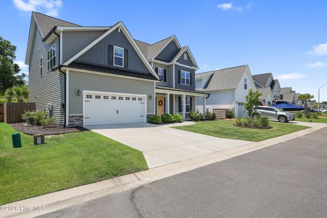 278 Man O War Lane, Hampstead, NC 28443