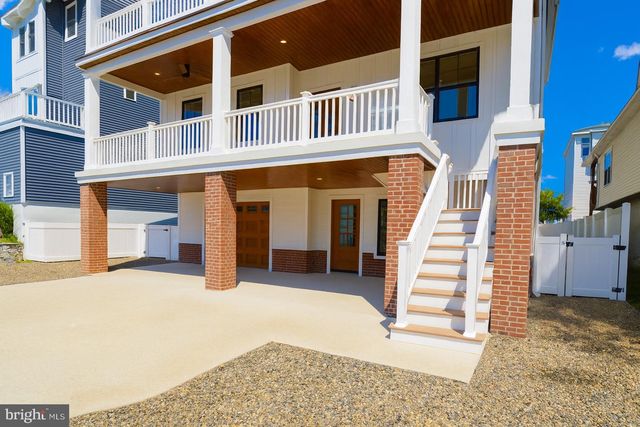 331 W 16TH AVE, Wildwood, NJ 08260