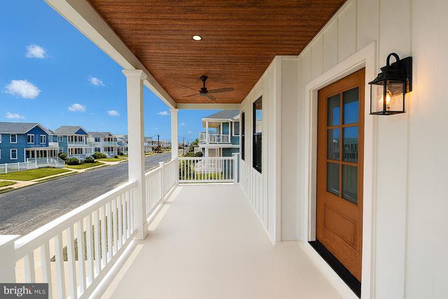 331 W 16TH AVE, Wildwood, NJ 08260