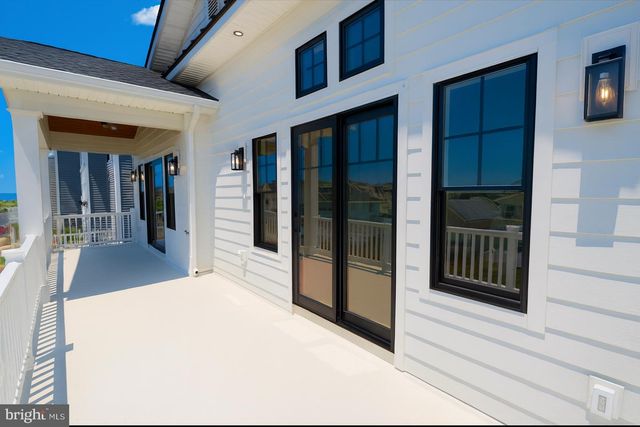 331 W 16TH AVE, Wildwood, NJ 08260