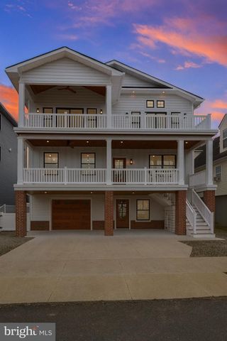 331 W 16TH AVE, Wildwood, NJ 08260