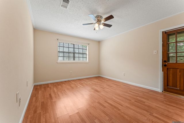 548 S Flannery Rd Apt A, Baton Rouge, LA 70815