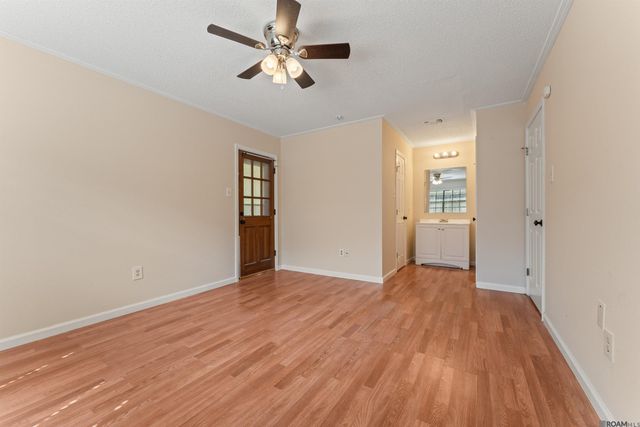 548 S Flannery Rd Apt A, Baton Rouge, LA 70815