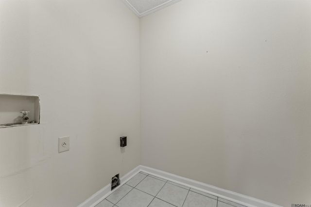 548 S Flannery Rd Apt A, Baton Rouge, LA 70815