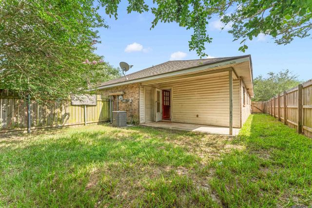 548 S Flannery Rd Apt A, Baton Rouge, LA 70815