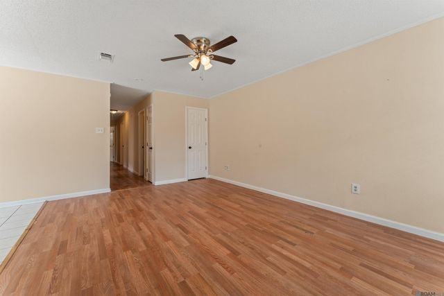 548 S Flannery Rd Apt A, Baton Rouge, LA 70815