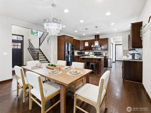 21002 61st Avenue W, Lynnwood, WA 98036