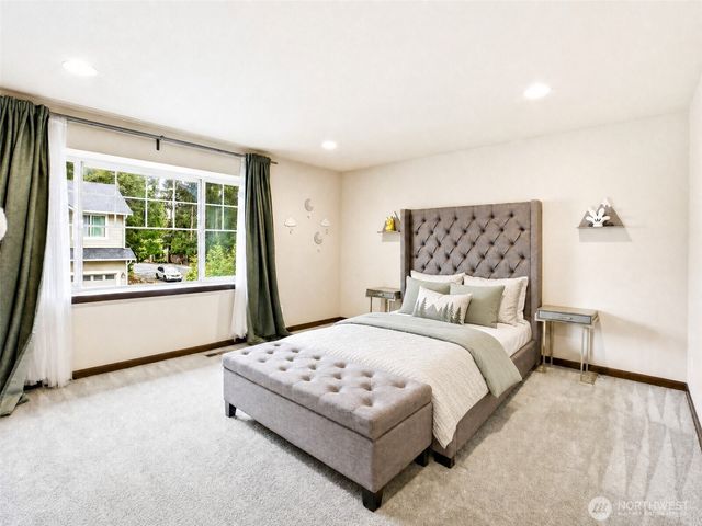 21002 61st Avenue W, Lynnwood, WA 98036