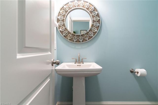 6500 Phillippi Road, Liberty, NC 27298