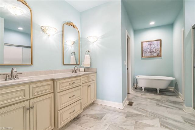 6500 Phillippi Road, Liberty, NC 27298