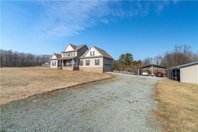 6500 Phillippi Road, Liberty, NC 27298