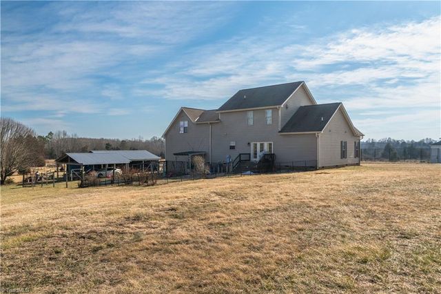 6500 Phillippi Road, Liberty, NC 27298