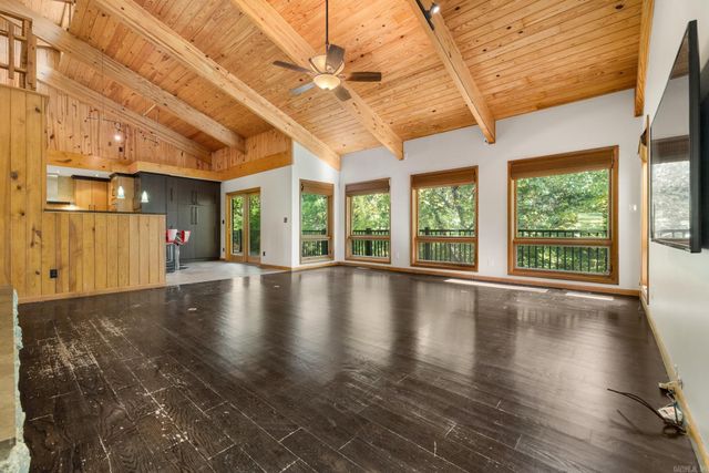 4087 N Hwy 7 Street, Harrison, AR 72601