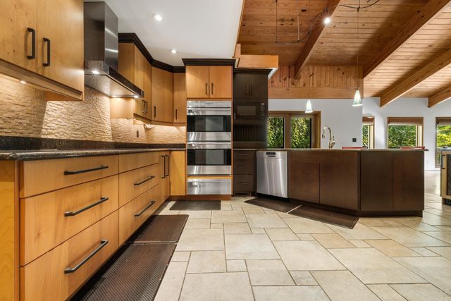 4087 N Hwy 7 Street, Harrison, AR 72601