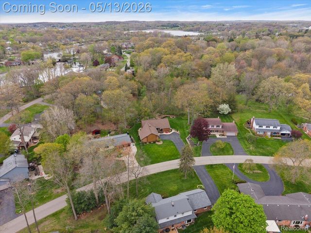 6773 Wellesley Terrace, Independence Charter Township, MI 48346