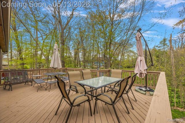 6773 Wellesley Terrace, Independence Charter Township, MI 48346