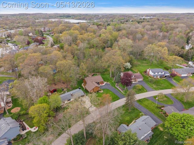 6773 Wellesley Terrace, Independence Charter Township, MI 48346
