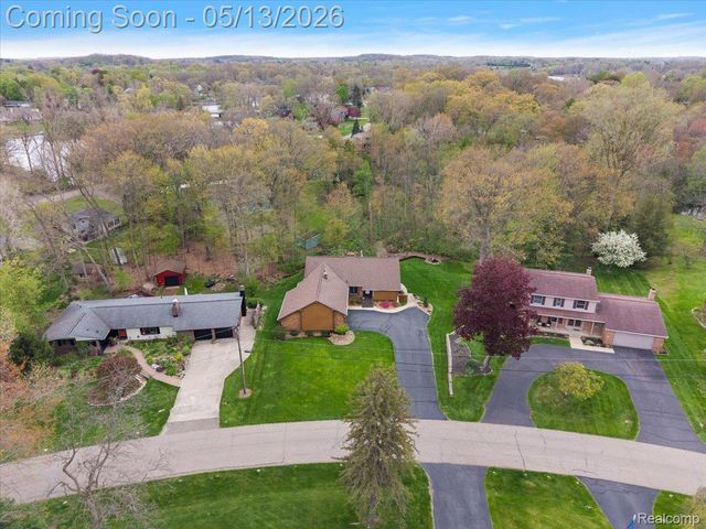 6773 Wellesley Terrace, Independence Charter Township, MI 48346