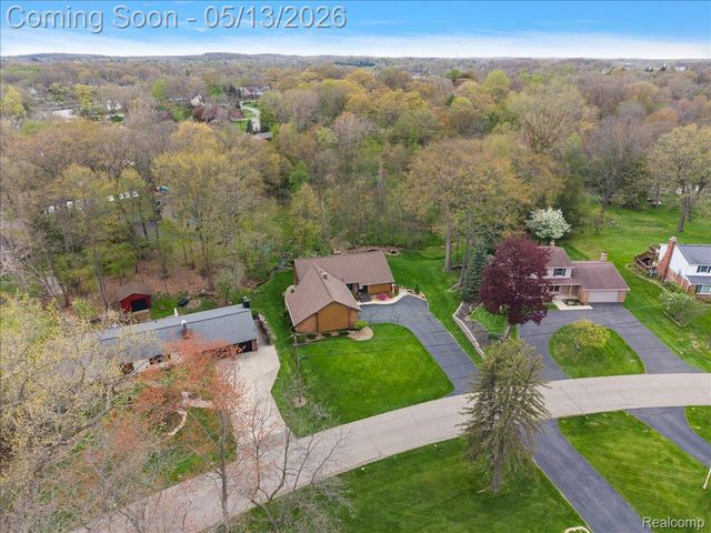 6773 Wellesley Terrace, Independence Charter Township, MI 48346