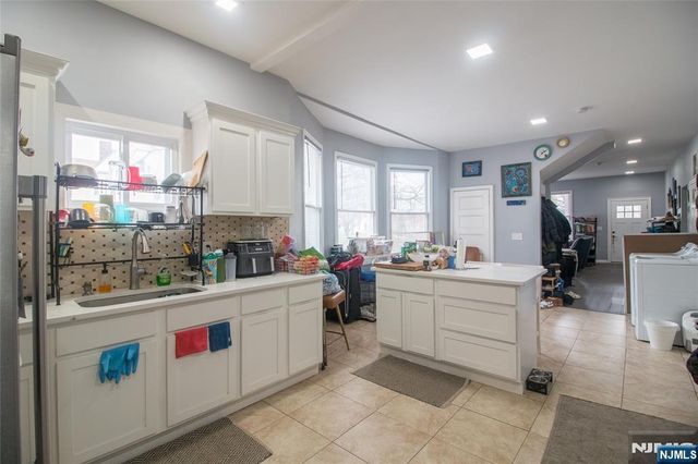 625 Park Avenue, East Orange, NJ 07017