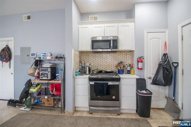 625 Park Avenue, East Orange, NJ 07017