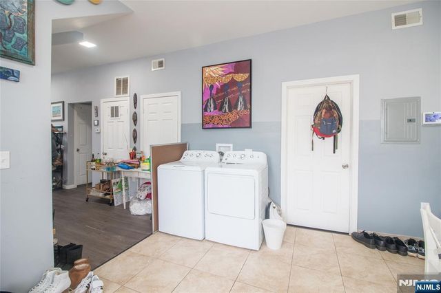 625 Park Avenue, East Orange, NJ 07017