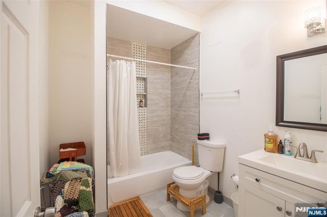 625 Park Avenue, East Orange, NJ 07017