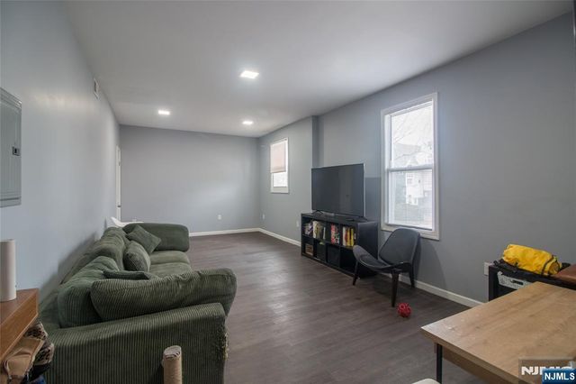 625 Park Avenue, East Orange, NJ 07017