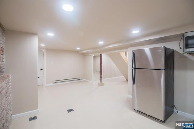 625 Park Avenue, East Orange, NJ 07017