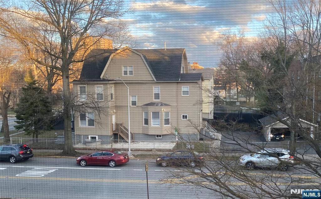 625 Park Avenue, East Orange, NJ 07017