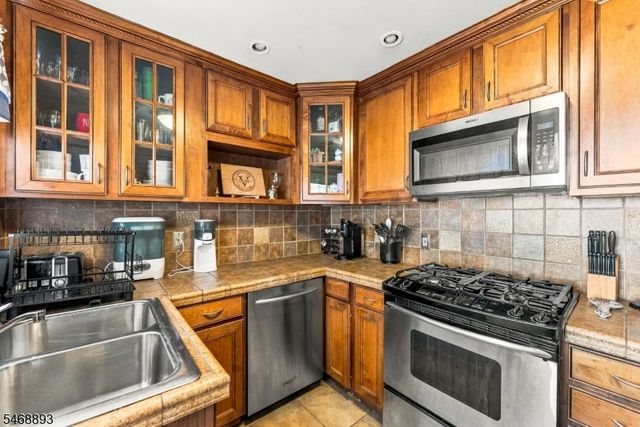 485 Linden Ave, Rahway City, NJ 07065