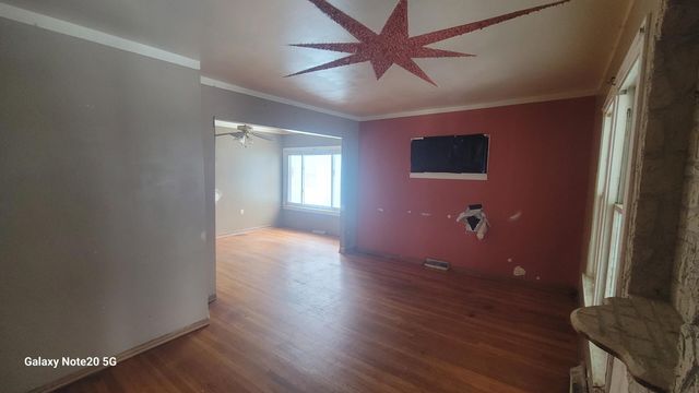 6344 Jackson Avenue, Hammond, IN 46324