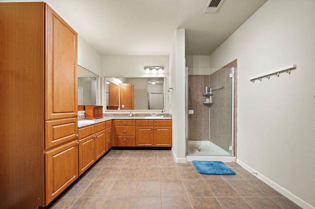 1711 Old Spanish Trail 218, Houston, TX 77054