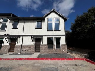 200 W 56th ST 5104, Austin, TX 78751