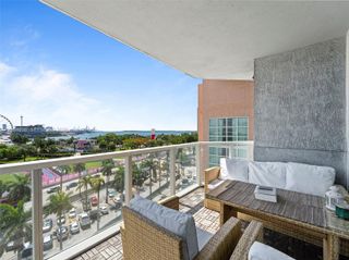 244 Biscayne Boulevard 701, Miami, FL 33132