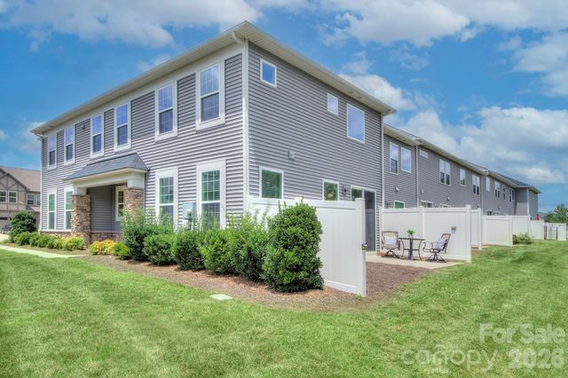 9257 Glenburn Lane, Charlotte, NC 28278