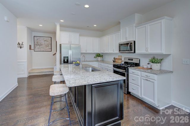 9257 Glenburn Lane, Charlotte, NC 28278