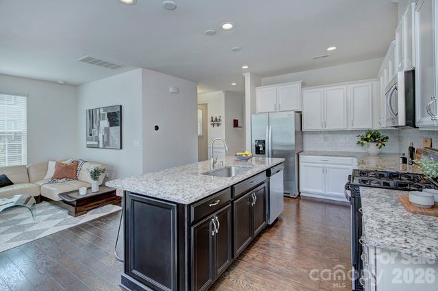 9257 Glenburn Lane, Charlotte, NC 28278