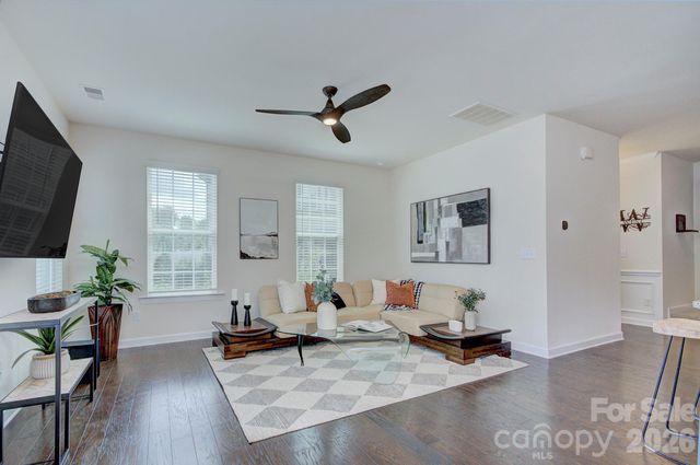 9257 Glenburn Lane, Charlotte, NC 28278
