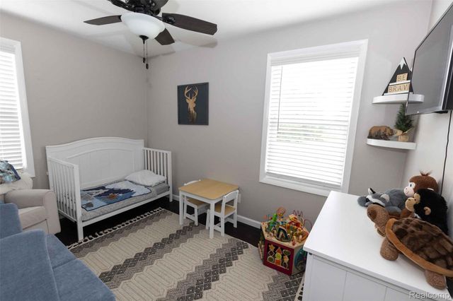 3976 Saginaw Trail, Waterford Charter Township, MI 48329