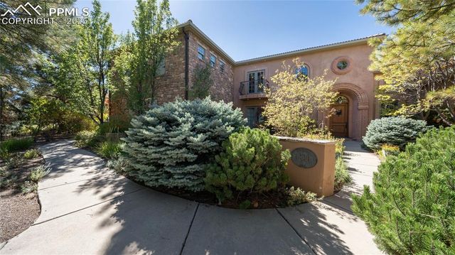 4896 Stonehill Road, Colorado Springs, CO 80918